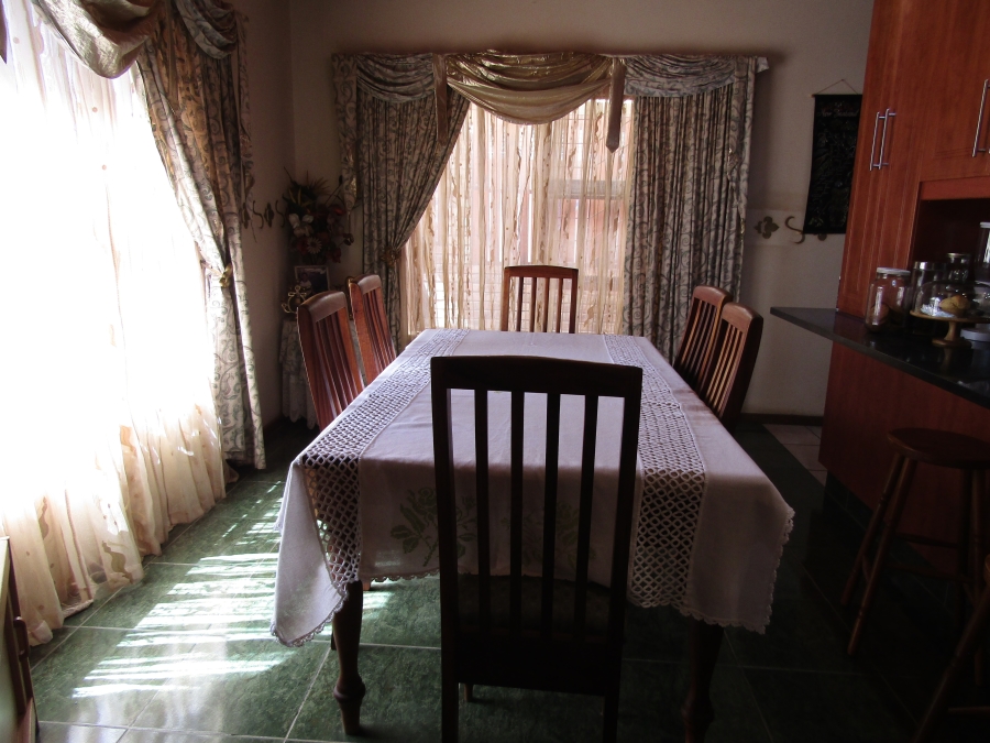4 Bedroom Property for Sale in Kruisfontein Eastern Cape